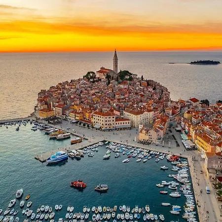 Sea Heaven Апартаменти